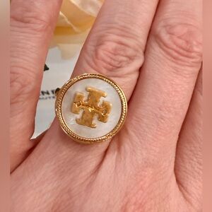 Tory Burch ICON Gold Mother of Pearl CIRCLE Ring - NWT/Dust Bag size 8
